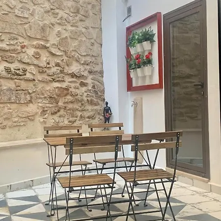 Puerta De 2 Apartment