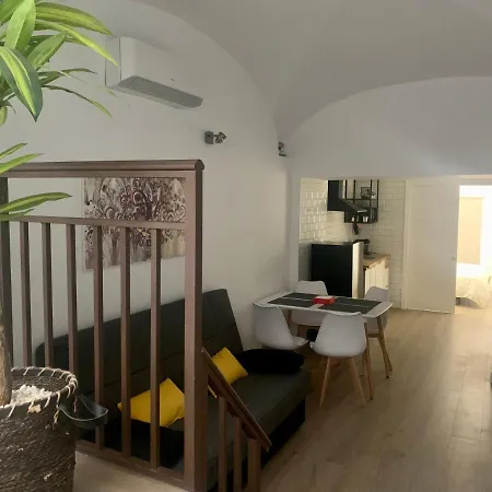 Lägenhet Puerta De 2 Caces