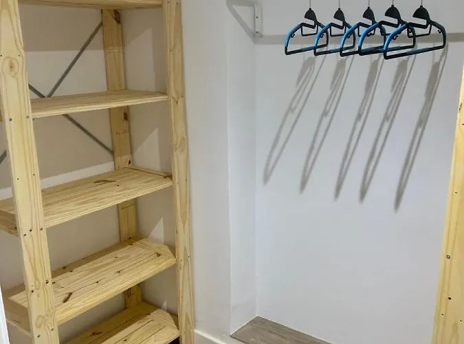 Puerta De 2 דירה Caces