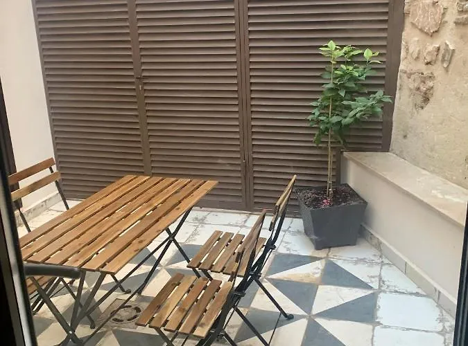 Puerta De 2 דירה